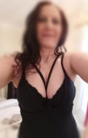 outcall escort kings lynn